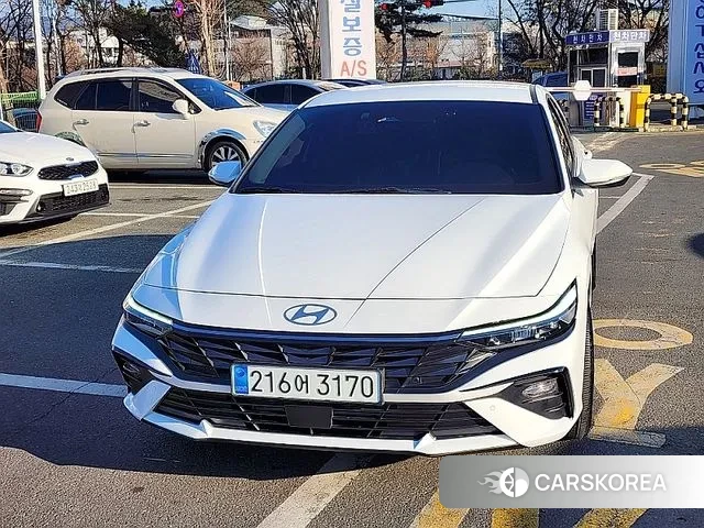 Hyundai The New Avante (CN7) 2024 Белый из Кореи