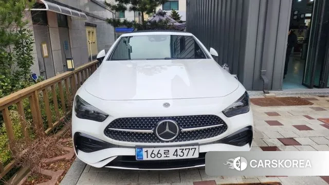 Mercedes-Benz CLE-Class C236 2025 Белый из Кореи