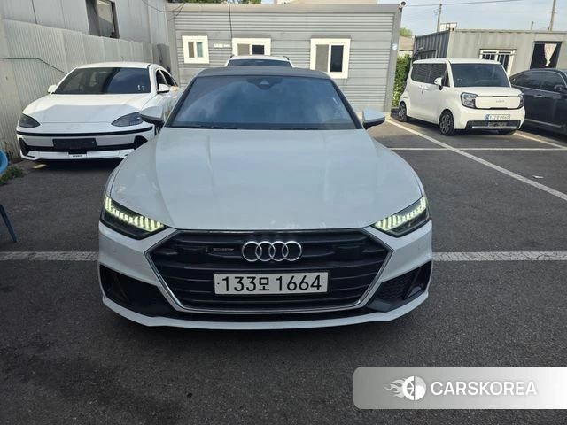 Audi A7 (4K) 2021 Белый из Кореи