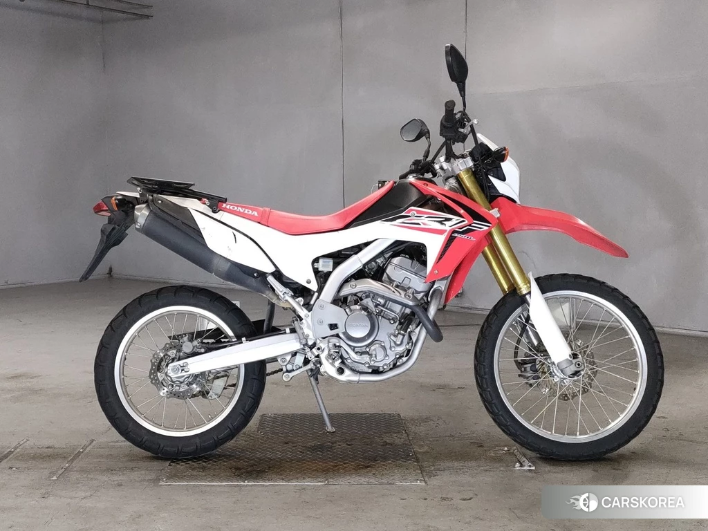 Проданный Honda CRF250L 2016 из Японии