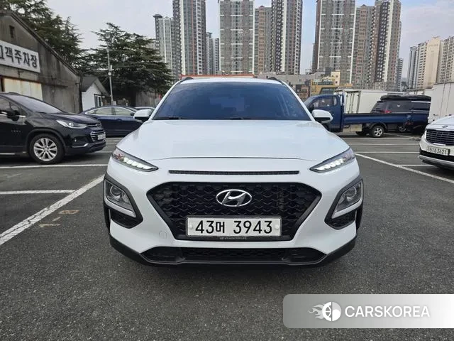 Hyundai Kona 2018 Белый из Кореи