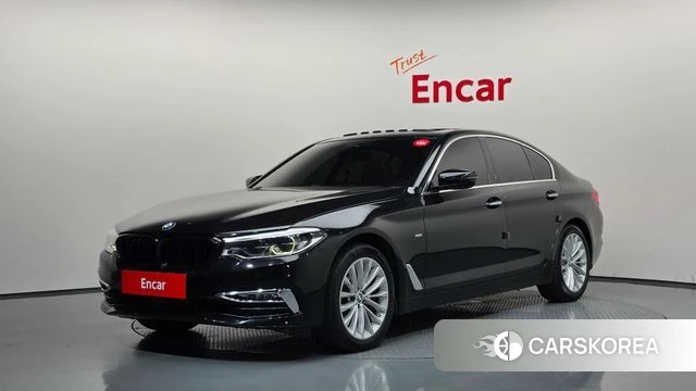 BMW 5 Series (G30) 2018 Черный из Кореи