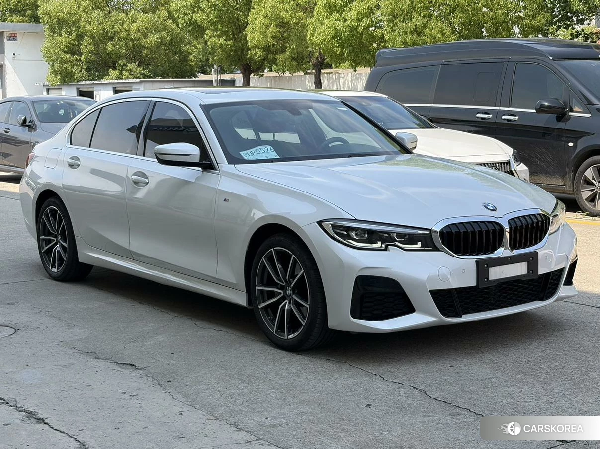 BMW 3 series 2021 Белый из Китая