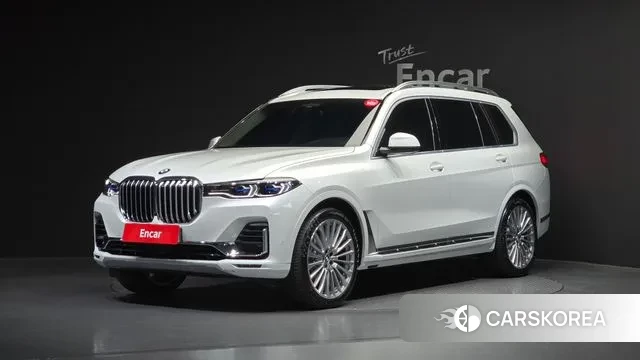 BMW X7 (G07) 2022 Белый из Кореи