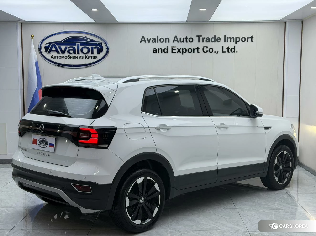 Volkswagen Exploring the shadow 2021 Белый из Китая