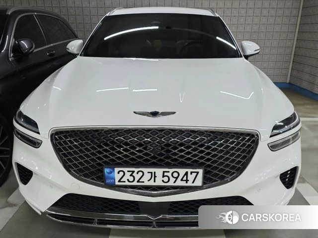 Genesis GV70 2023 Белый из Кореи