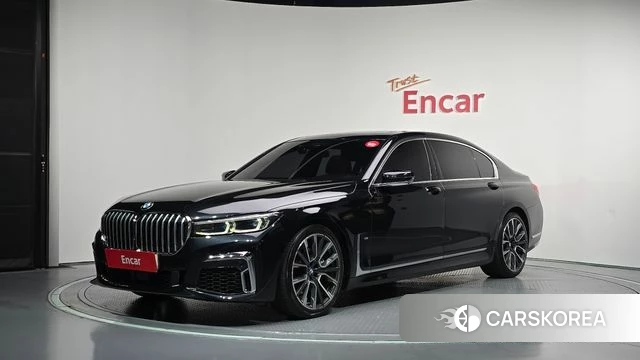 BMW 7 Series (G11) 2020 Черный из Кореи