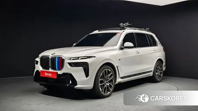 BMW X7 (G07) 2023 Белый из Кореи