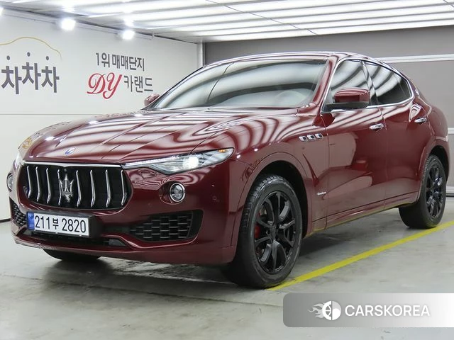 Maserati Levante 2018 Фиолетовый из Кореи