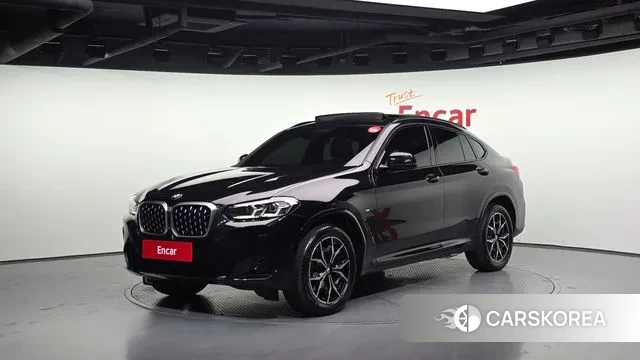 BMW X4 (G02) 2023 Черный из Кореи