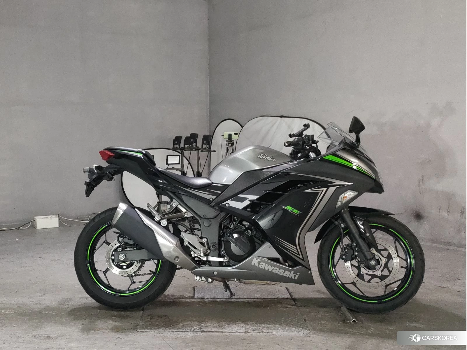 Kawasaki NINJA 250 2015 из Японии, фото 3