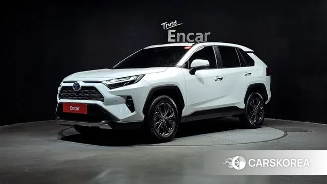 Toyota RAV4 5th Generation 2023 Белый из Кореи