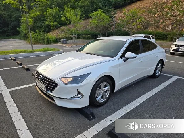 Hyundai Sonata (DN8) 2019 Белый из Кореи