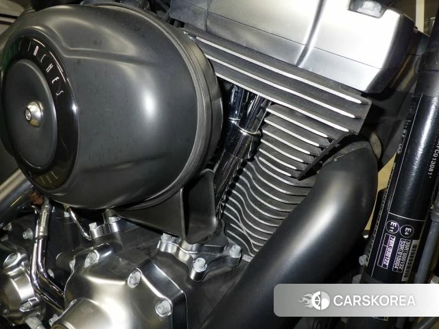 Engine photo