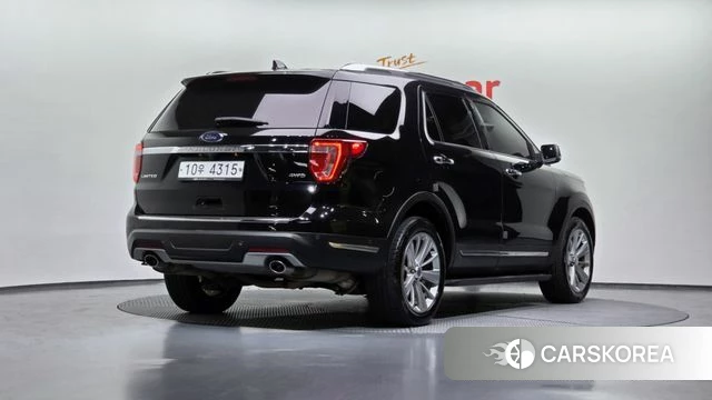 Ford Explorer 2018 Черный из Кореи