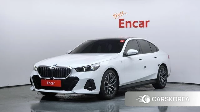 BMW 5 Series (G60) 2025 Белый из Кореи