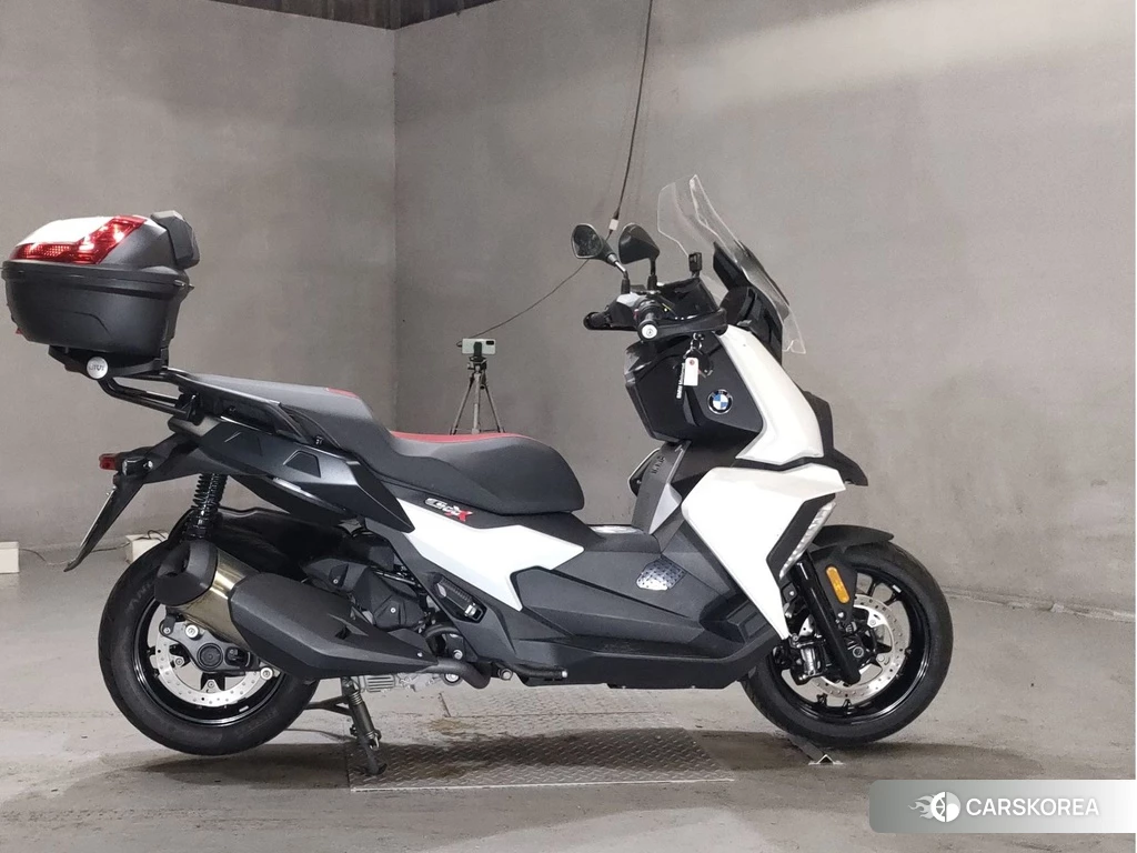 Проданный BMW C400X 2019 из Японии, фото 2