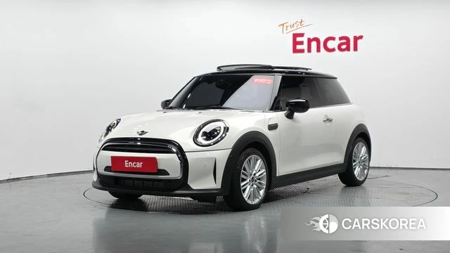 Mini Cooper 2023 Белый из Кореи