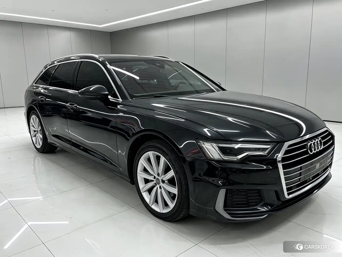 Audi A6 2021 Черный из Китая