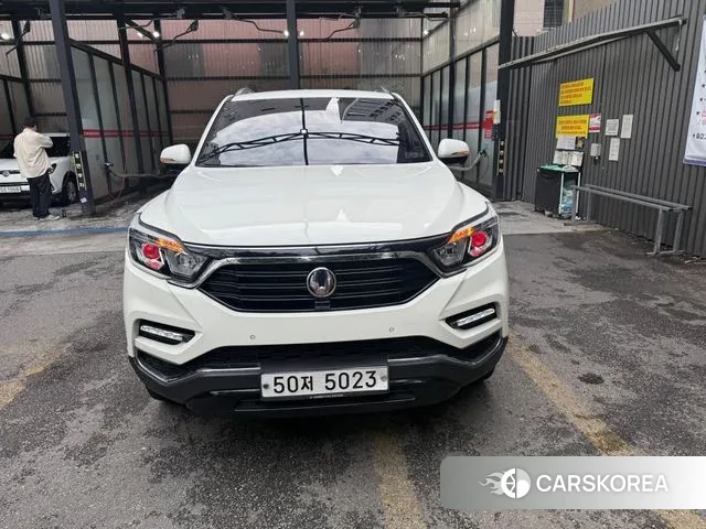 Ssangyong G4 Rexton 2018 Жемчужный цвет из Кореи