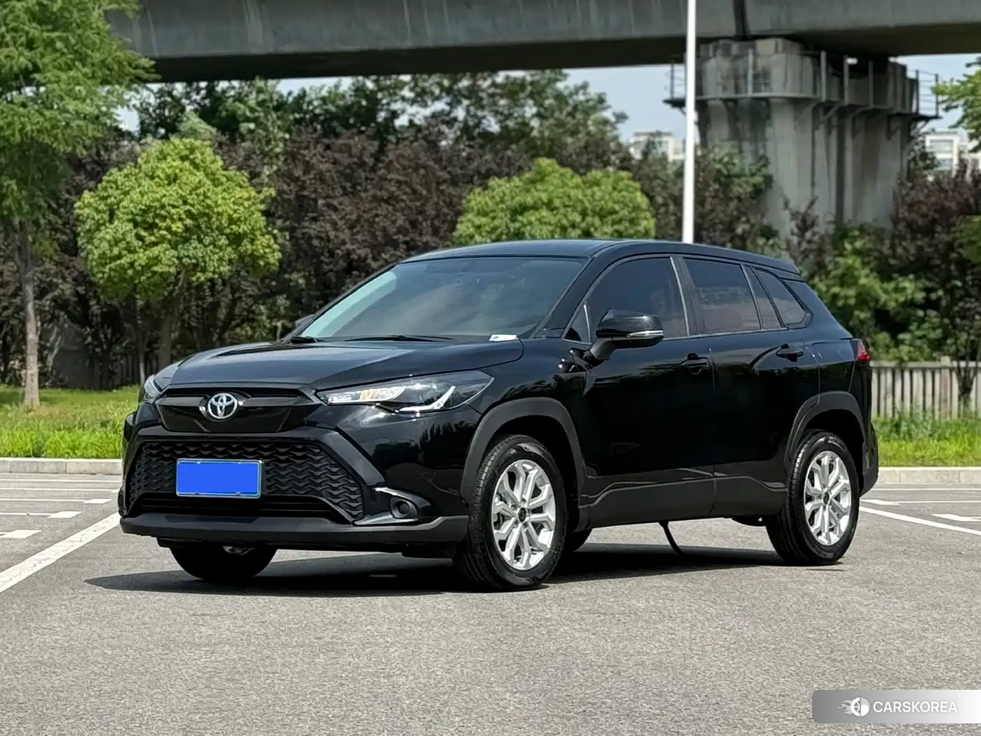 Toyota Frontlander 2023 Черный из Китая