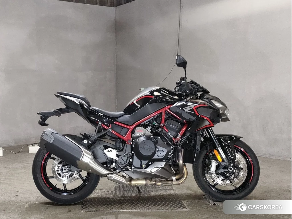 Проданный Kawasaki Z H2 2022 из Японии