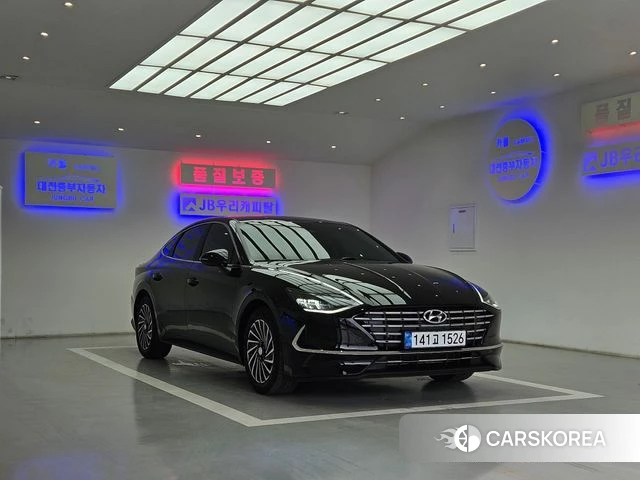 Hyundai Sonata Hybrid (DN8) 2022 Черный из Кореи