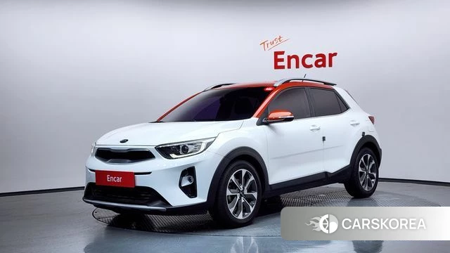 Kia Stonic 2018 Белый из Кореи