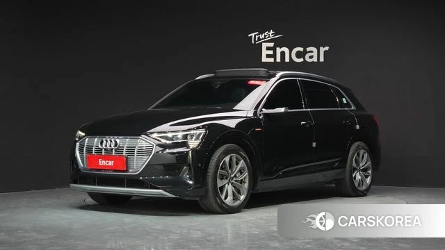 Audi e-Tron 2021 Черный из Кореи