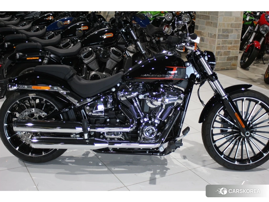 Проданный Harley-Davidson Softail Breakout FXBR1750 2023 из Японии