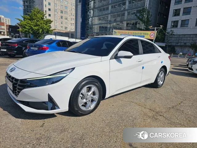 Hyundai Avante (CN7) 2021 Белый из Кореи