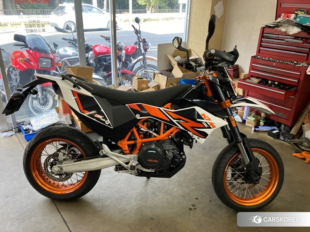Проданный KTM 690 SMC 2014 из Японии, фото 2