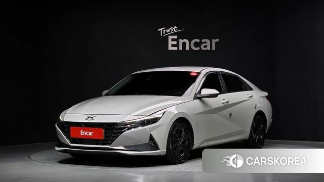 Hyundai Avante (CN7) 2023 Серебристо-серый из Кореи