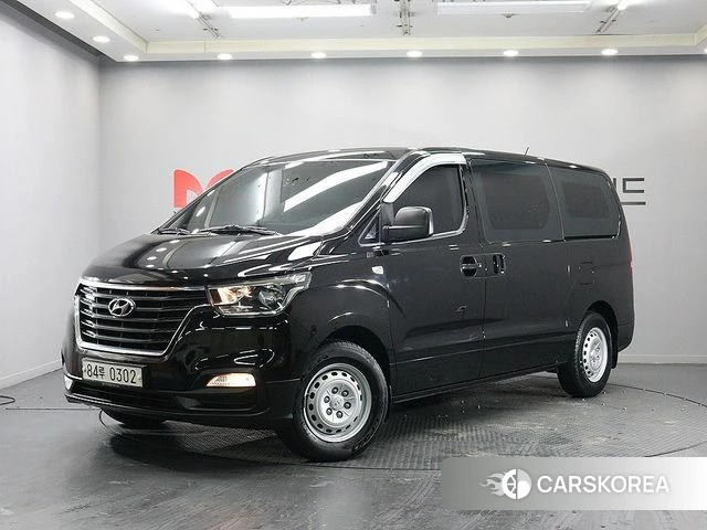 Hyundai The New Grand Starex 2018 Черный из Кореи