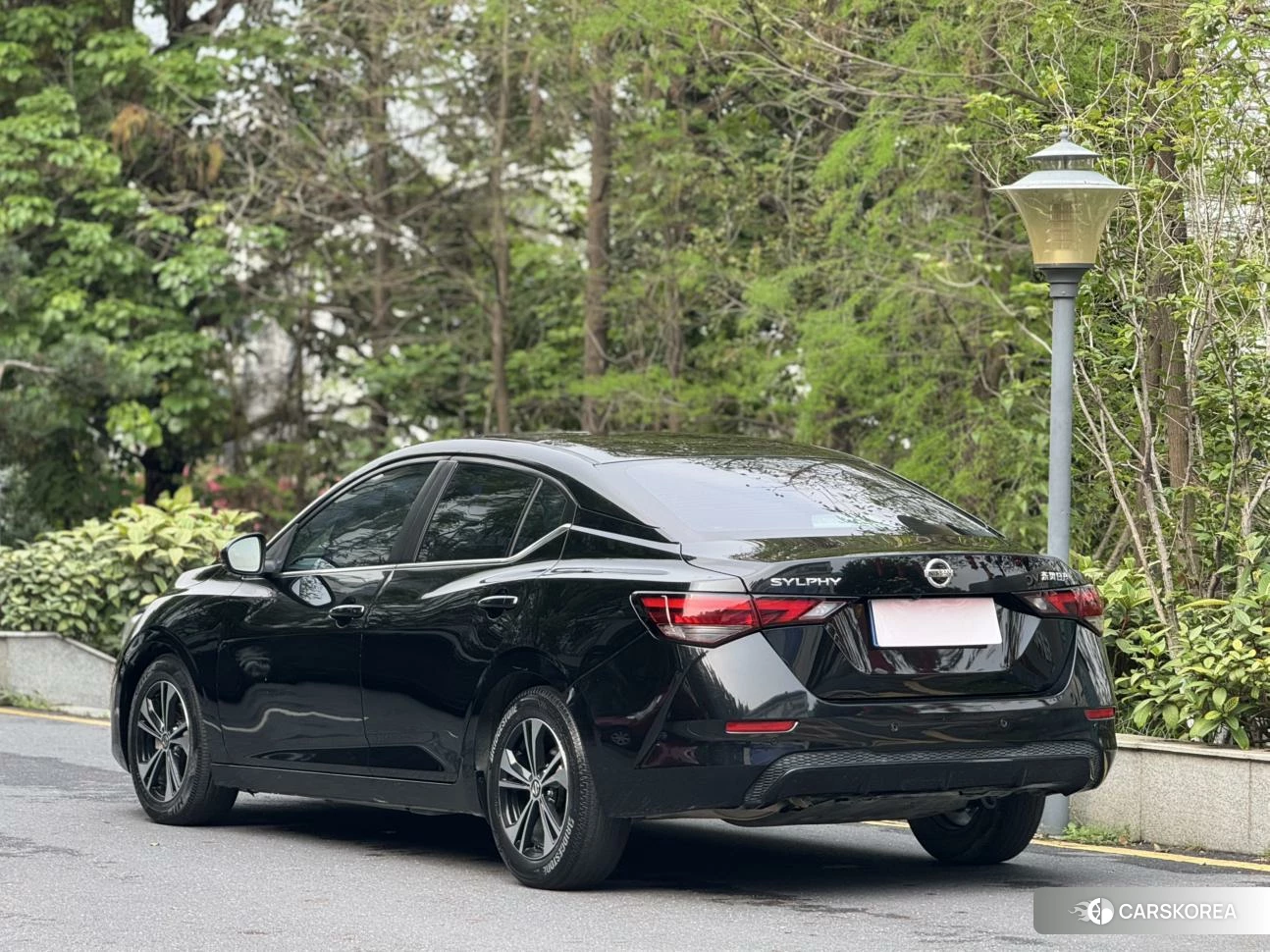 Nissan Xuan Yi 2020 Черный из Китая