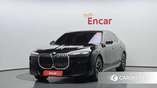 BMW 7 Series (G70) 2025 Черный из Кореи