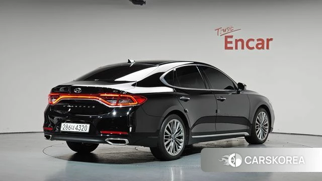Hyundai Grandeur IG 2019 Черный из Кореи