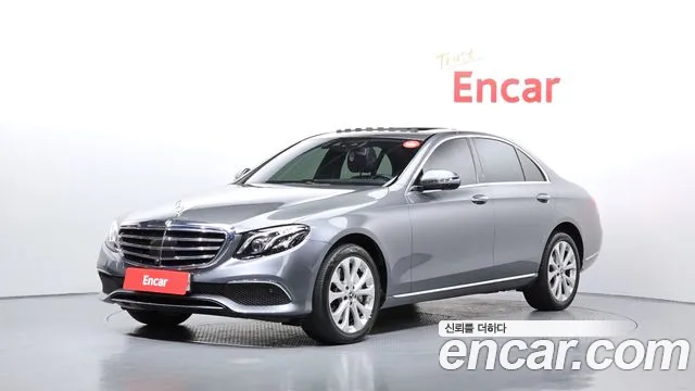 Mercedes-Benz E-Class W213 2020 Серый из Кореи