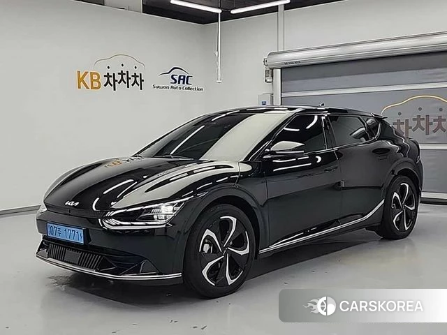 Kia EV6 2023 Черный из Кореи