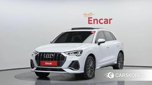Audi Q3 (F3) 2023 Белый из Кореи