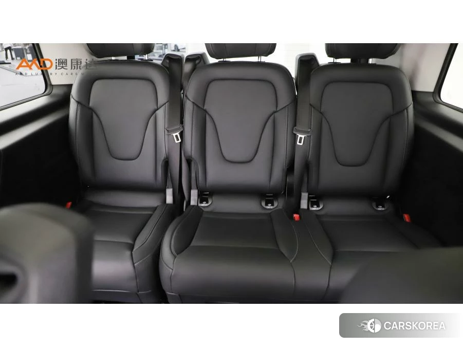 Mercedes-Benz V-class 2022 Белый из Китая