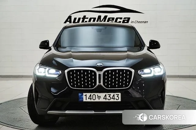 BMW X4 (G02) 2024 Черный из Кореи