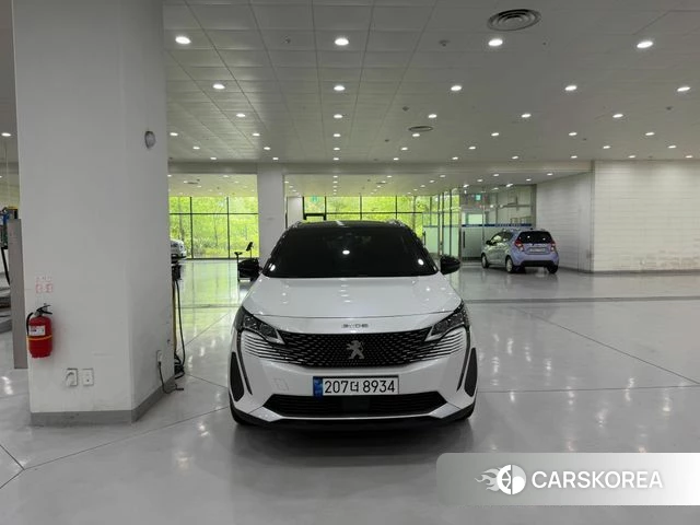 Peugeot 3008 second generation 2022 Белый из Кореи