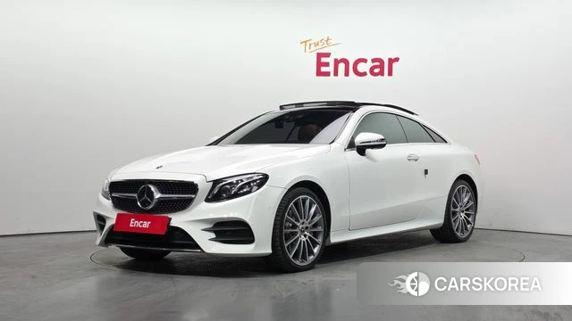 Mercedes-Benz E-Class W213 2018 Белый из Кореи