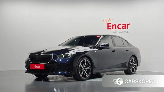 BMW 5 Series (G60) 2024 Черный из Кореи