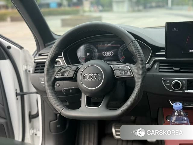 Audi A4L 2025 Белый из Китая