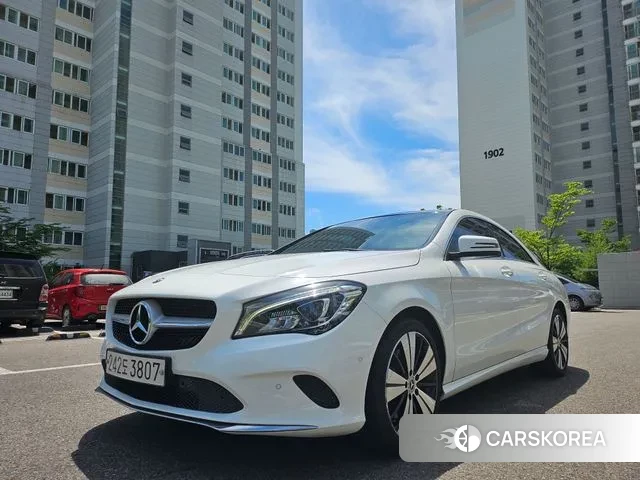Mercedes-Benz CLA-Class C117 2018 Белый из Кореи