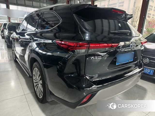 Toyota Highlander 2022 Черный из Китая