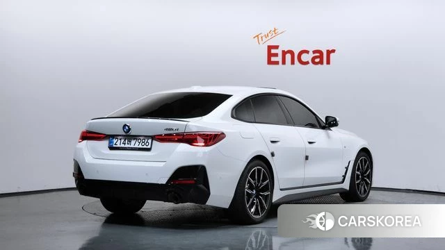 BMW 4 Series (G22) 2025 Белый из Кореи