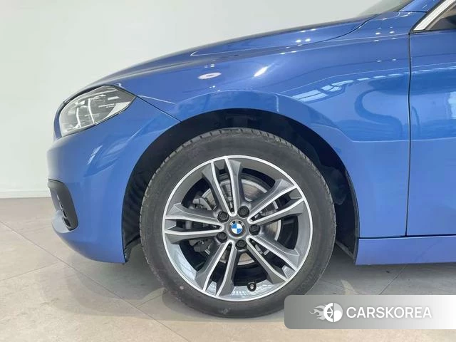 BMW 1 series 2020 Синий из Китая